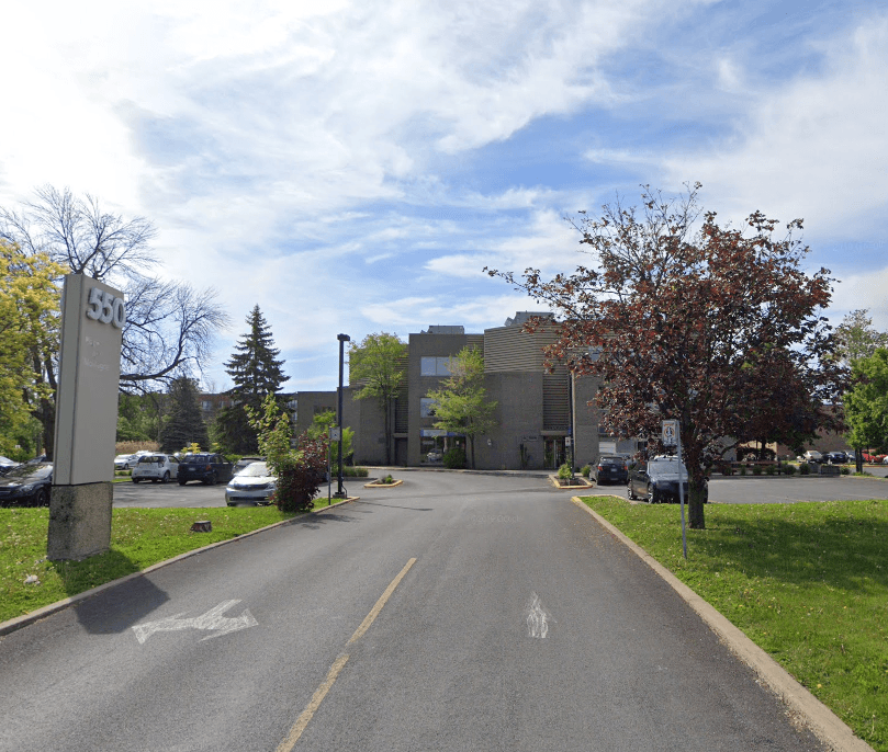 550 Boulevard de Mortagne, Boucherville, QC J4B 5E4
